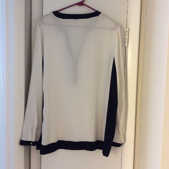 Tunic - Picture 4 of 4